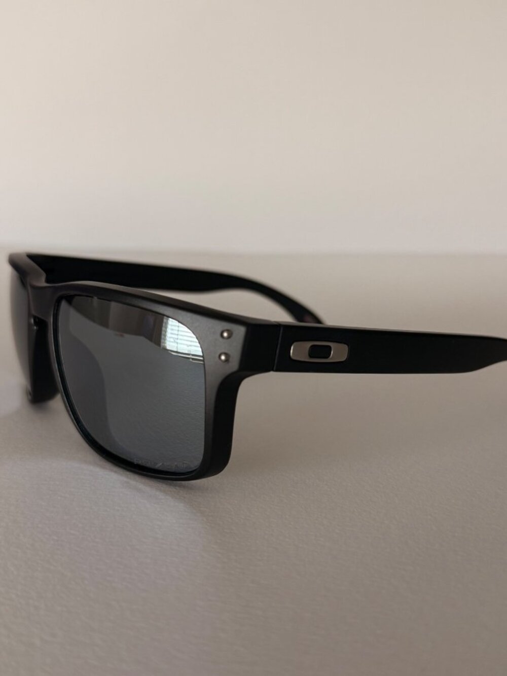 Oakley Holbrook Prizm Polarized Silver Reflective Lenses 9102 - Picture 2 of 8